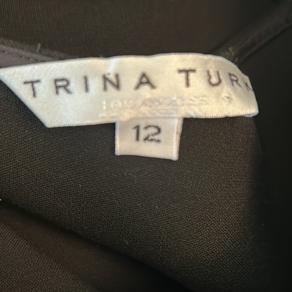 Trina Turk Black Mock Neck Cutout Back Hostess Top - 12 - Picture 12 of 14